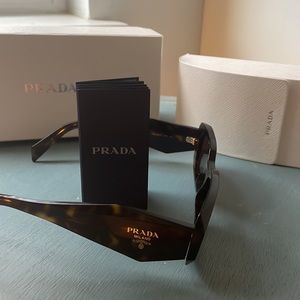PRADA Authentic never worn tortoise sunglasses